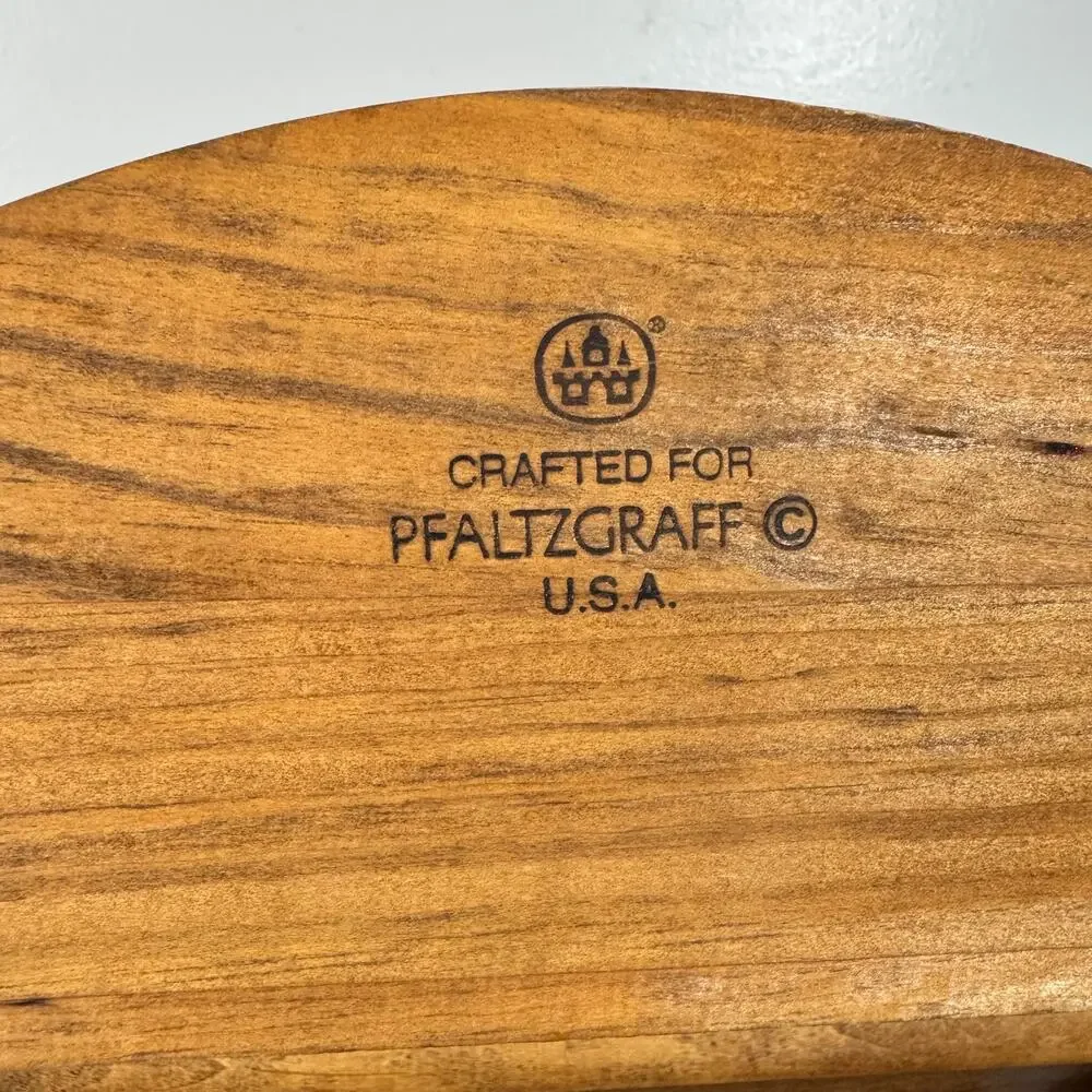 Vintage Pfaltzgraff Yorktowne Wood Paper Towel Holder Shelf Countertop USA